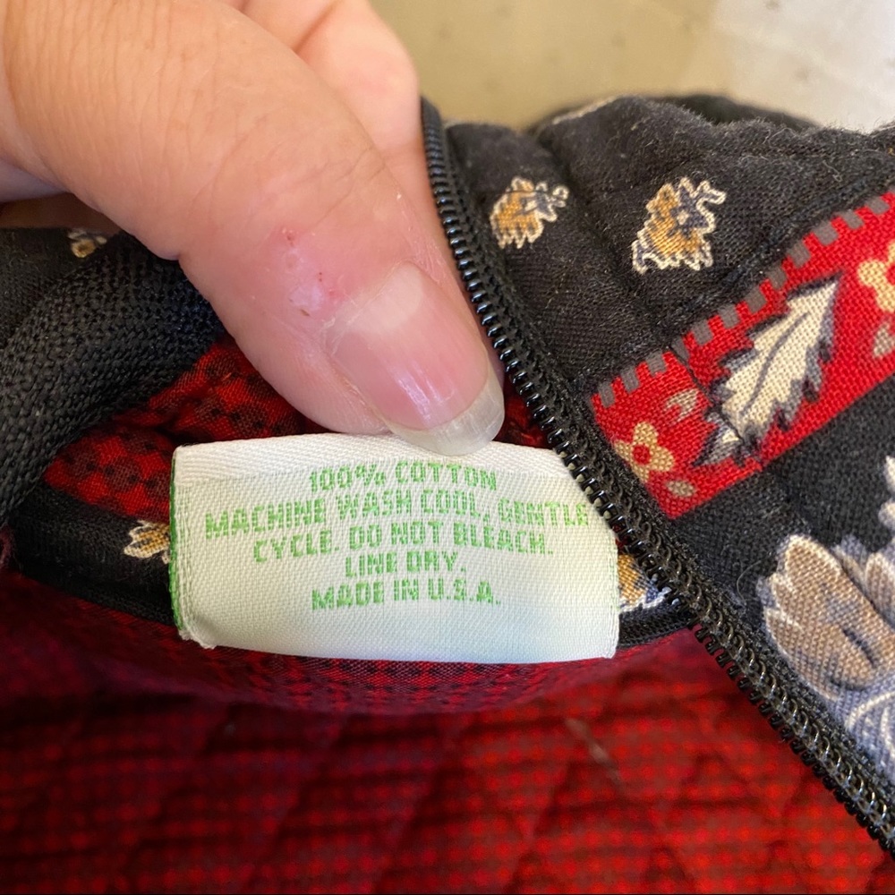 Vera Bradley black and red medium sized purse - Picture 6 of 10